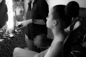 石川裕梨(宝塚)のwikiプロフや経歴!空手の腕が凄い!結婚して旦那や子供はいる?