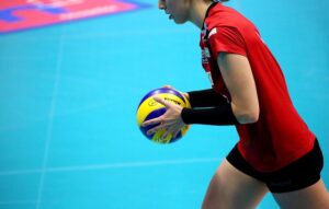籾井あきは可愛いしスペイン語が上手!出身小学校や所属はどこ?家族について!