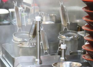 平岡寛視(ラーメン職人)とスノーボードの関係！お店の場所はどこ？