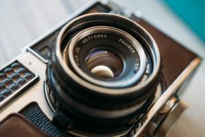 湯川紗愛の写真の腕前!出身中学や高校はどこ?使用カメラ機材も調査!