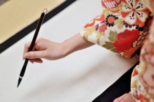 青柳美扇(書道家)の本名や身長!個展は開催してる?可愛いけど結婚してる?